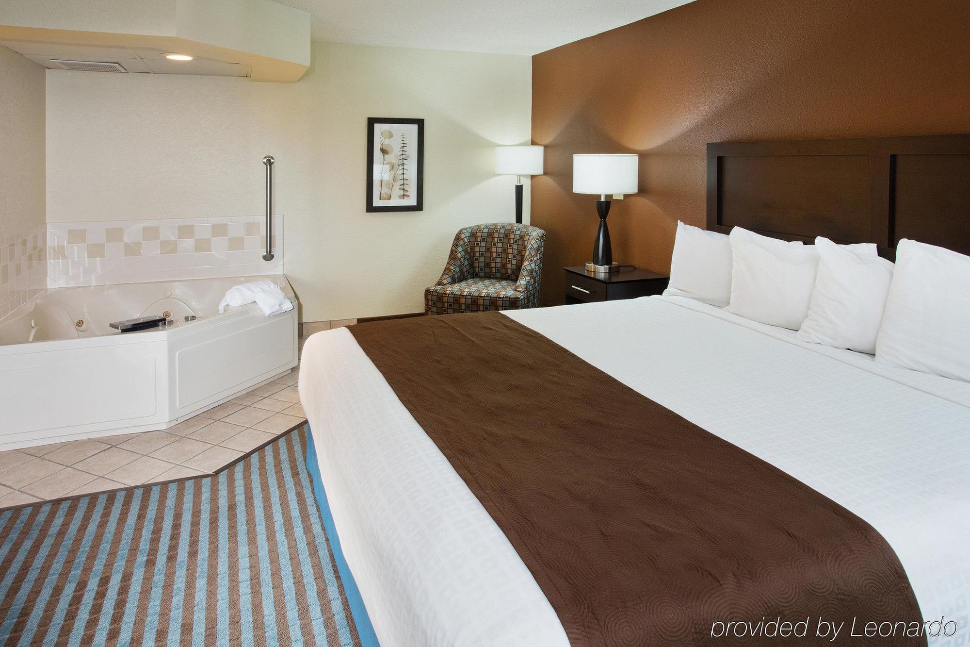 Americinn By Wyndham Lincoln North Exterior photo