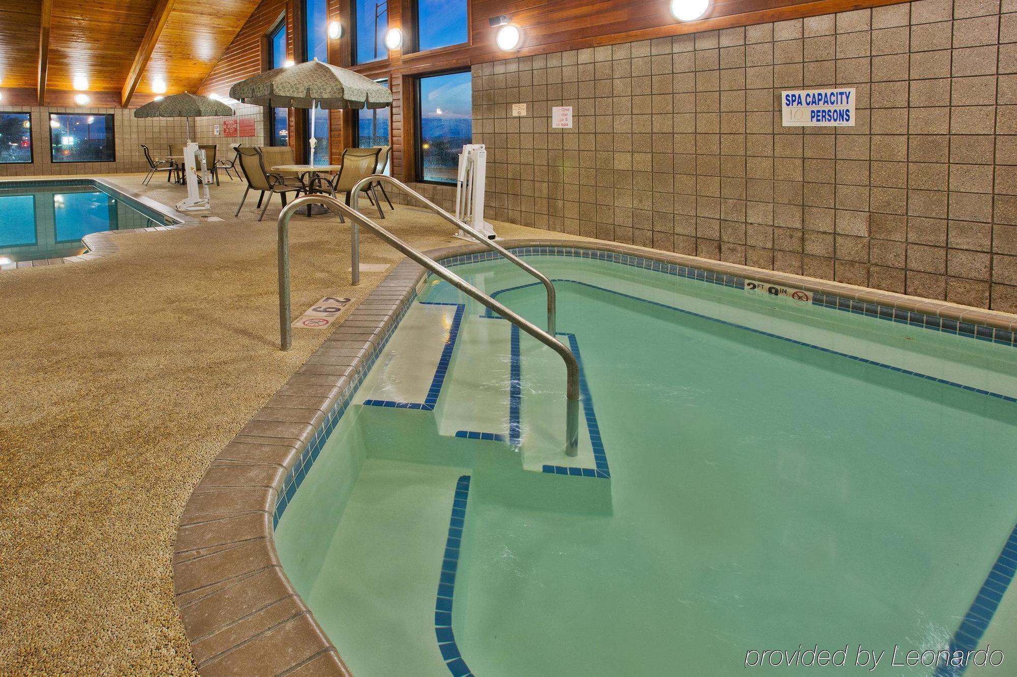 Americinn By Wyndham Lincoln North Exterior photo